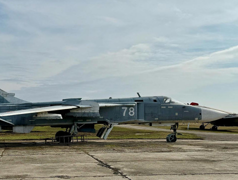Фронтовой бомбардировщик Су-24М появился в авиапарке 