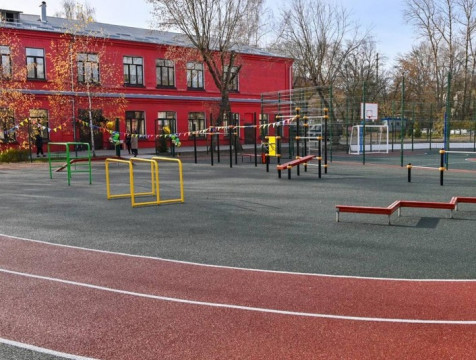 Школьные спортивные площадки в Калуге планируют отремонтировать